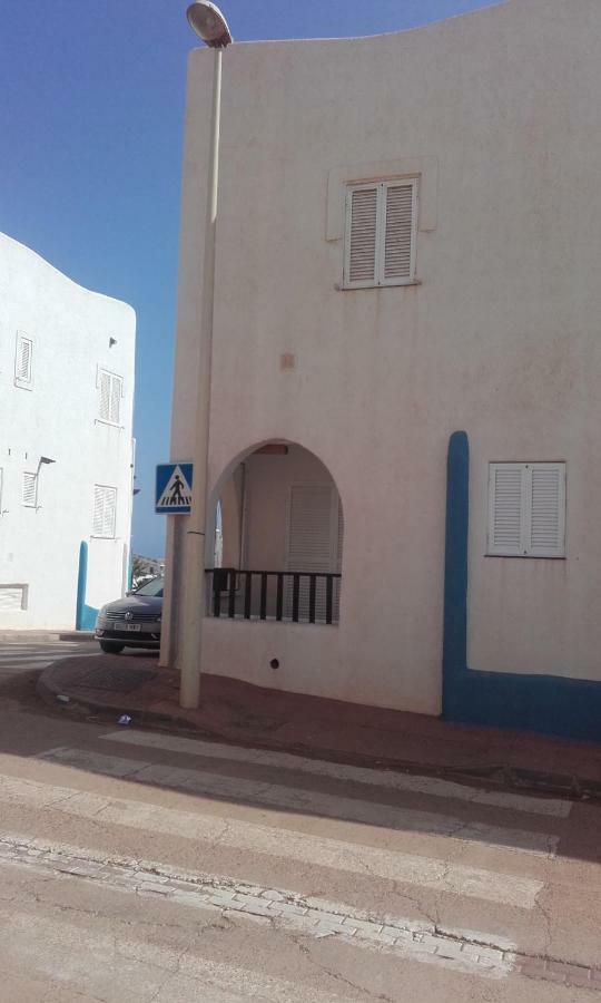 Apartamento Isleta Del Moro, Cabo De Gata Ла Ислета дел Моро Екстериор снимка