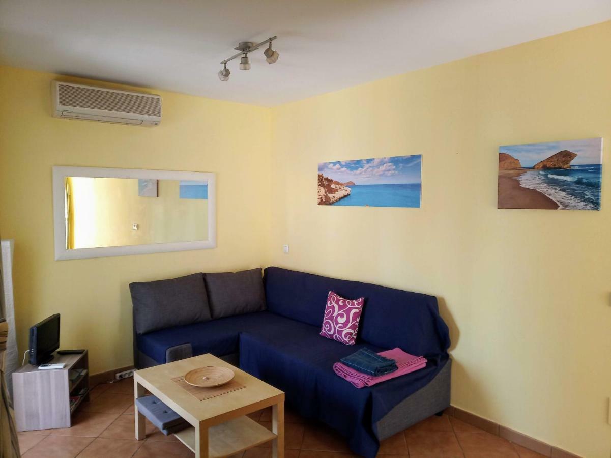 Apartamento Isleta Del Moro, Cabo De Gata Ла Ислета дел Моро Екстериор снимка